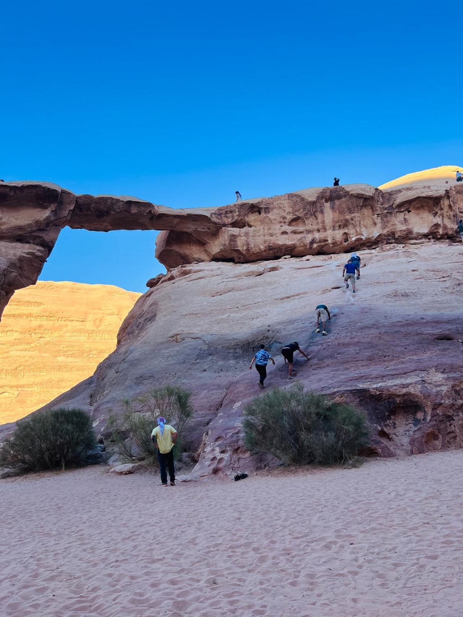 Moon Magic Valley Apartment Wadi Rum Ngoại thất bức ảnh